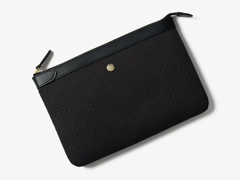M/S Pouch - Haptic Black/Black